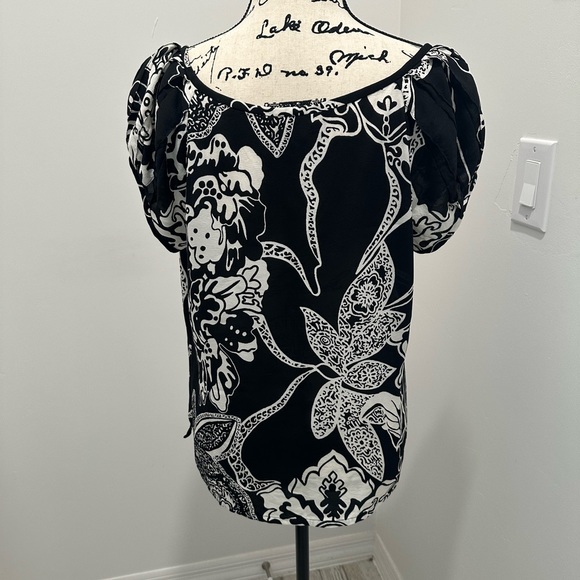 SOCA St John Size L. 92% Silk 8% Spandex - Picture 4 of 4